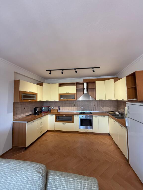For sale, Apartment 2+1, Kinostudio, Tirana.