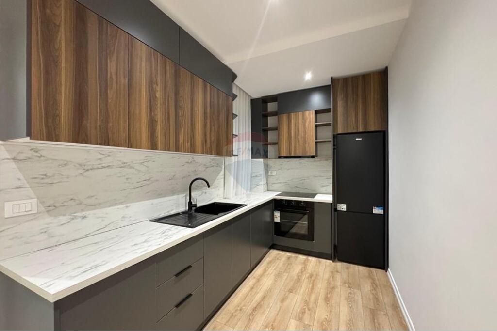 Super Luxurious Apartment at Mine Peza!