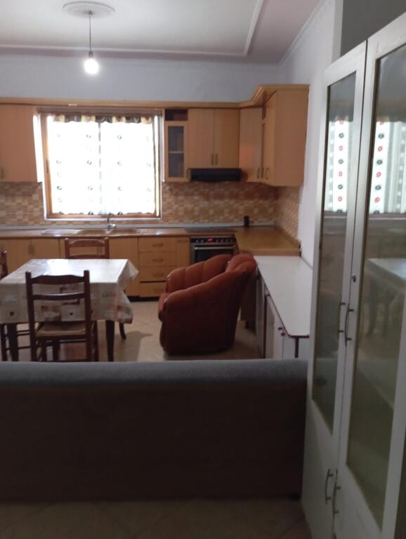 Apartment 1+1. Rruga e burgut