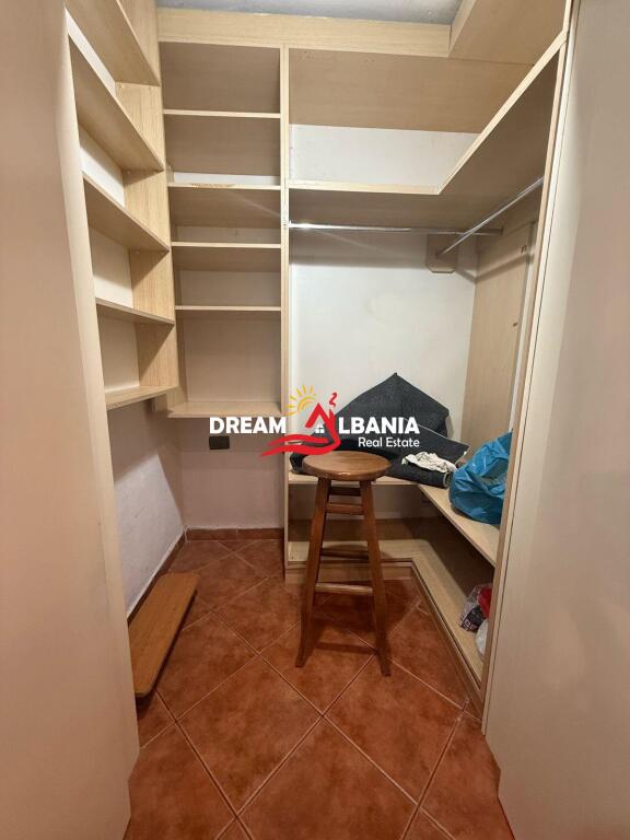 Appartamento 2+1 in affitto a Pazari i Ri, Via Tefta Tashko Koco (ID 4229443)