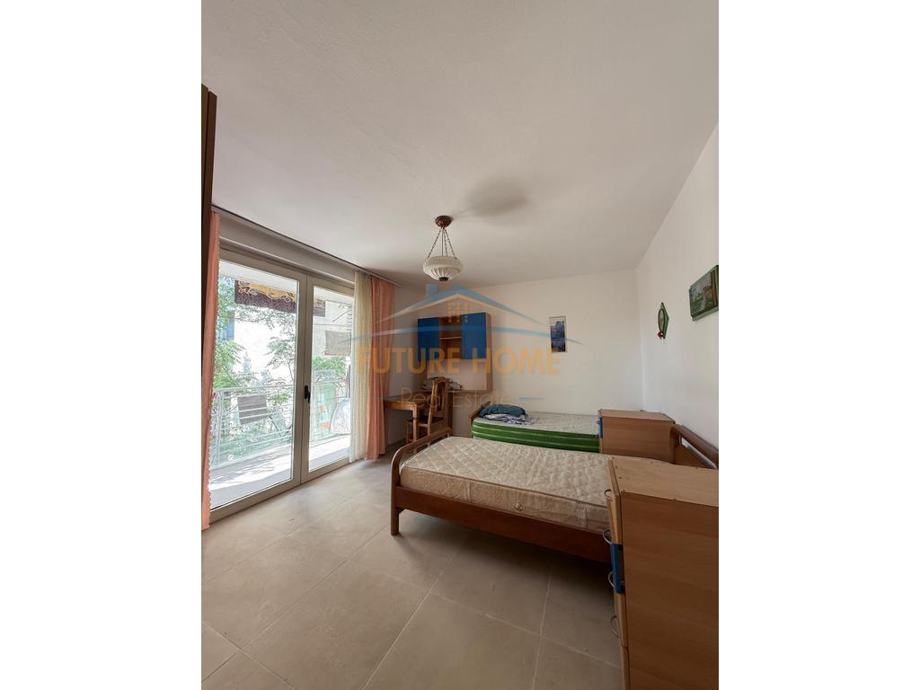 Qera, Apartament, 3+1, 21 Dhjetori, Tiranë