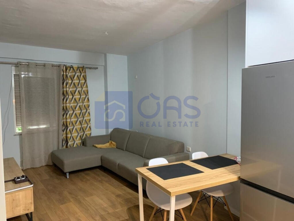 In vendita appartamento 1+1 ad Astir