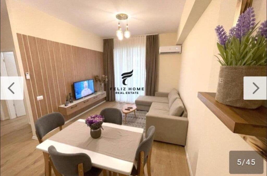 SHITET APARTAMENT 2+1+POST PARKIM STACIONI TRENIT