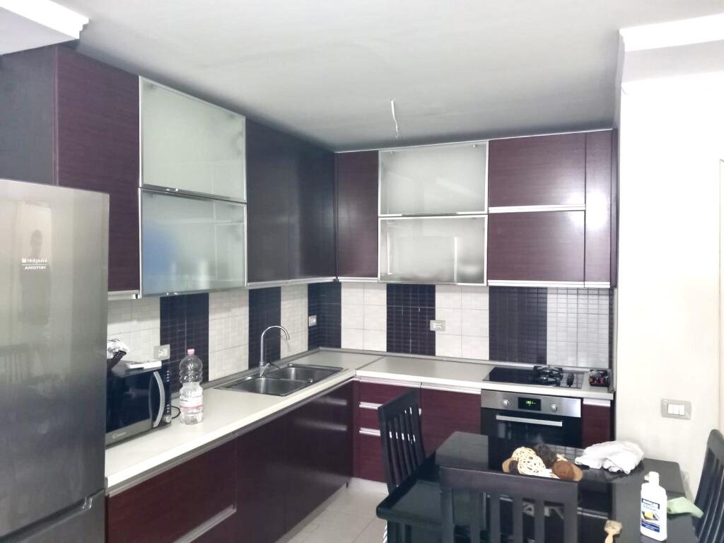 An apartment 2+1 is offered on Irfan Tomini Street.