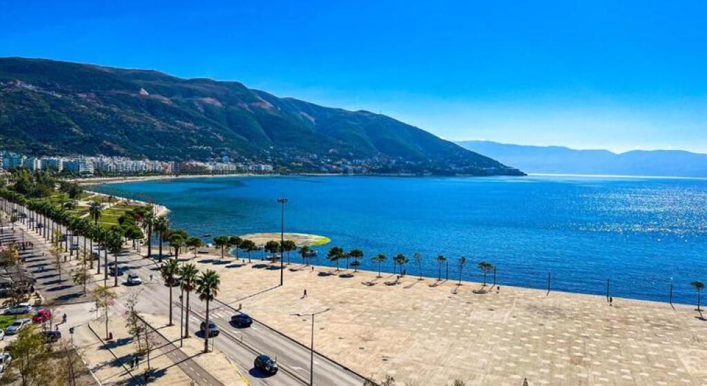 Apartament për shitje tek Vlora Marina