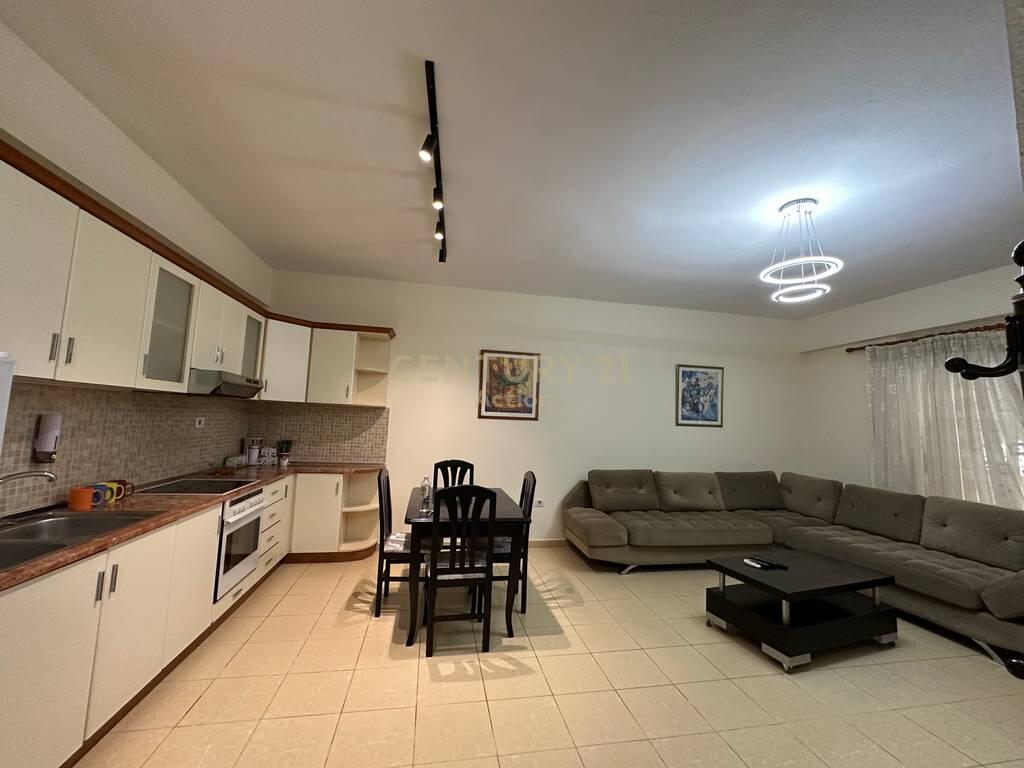 1+1 for rent near the train station.