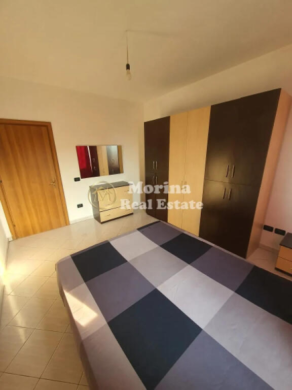 Qera apartament 2+1+Bllk, Astir-prane Alfa Bank