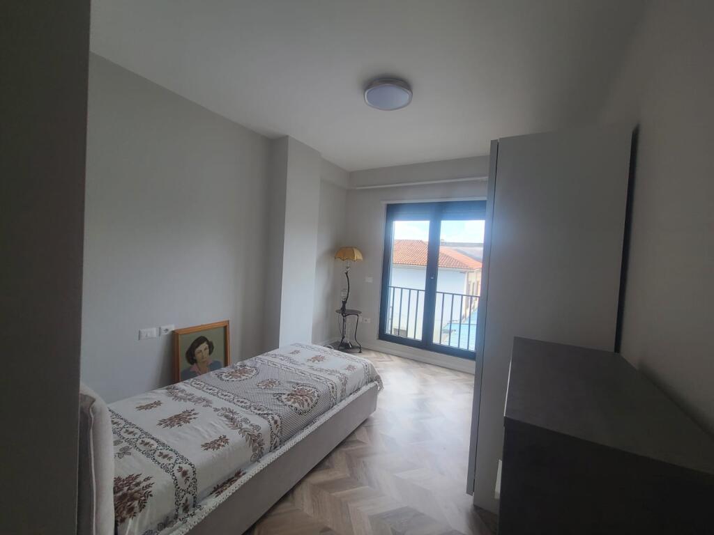 For Rent Apartment 3+1+2 + Parking Space, near Shkolla e Kuqe.