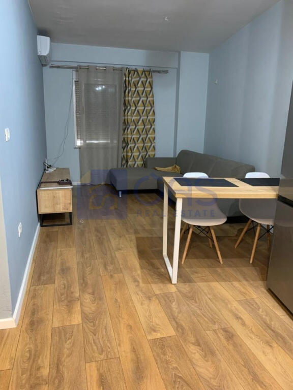 In vendita appartamento 1+1 ad Astir