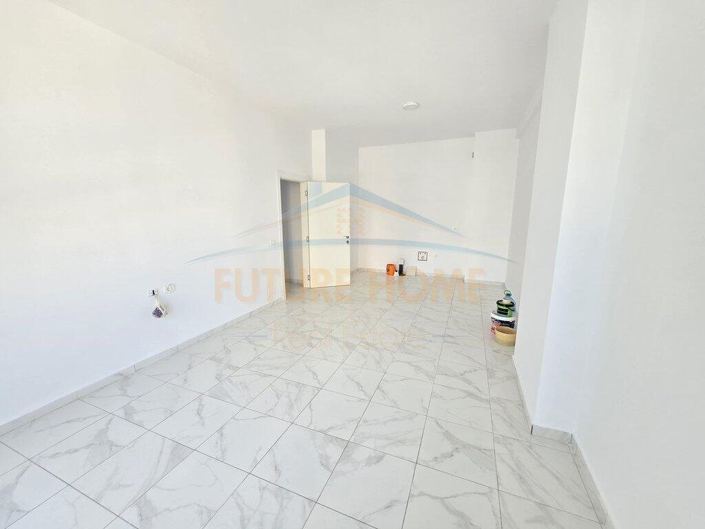Rent, Apartment 2+1+2 (For Office or Residence), Kavaja Street, Behind SQ21, Tirana