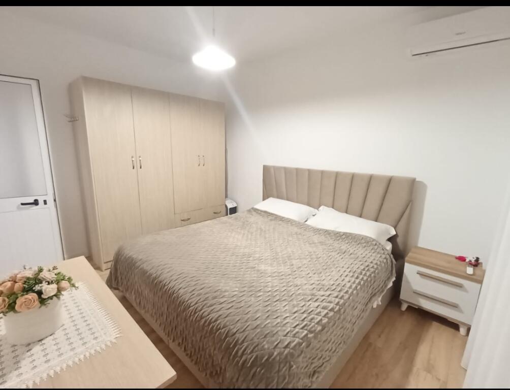2+1 apartment for rent near the Train Station