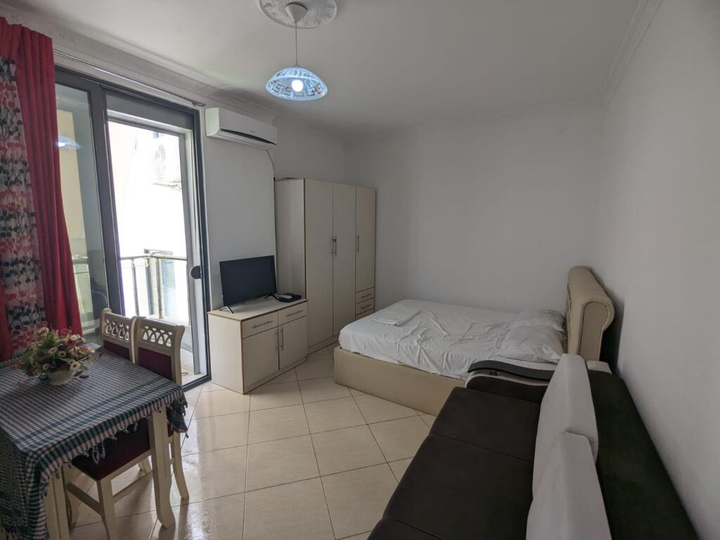 Studio for rent in Lungomare - first line