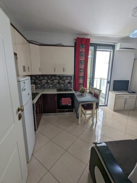 Studio for rent in Lungomare - first line