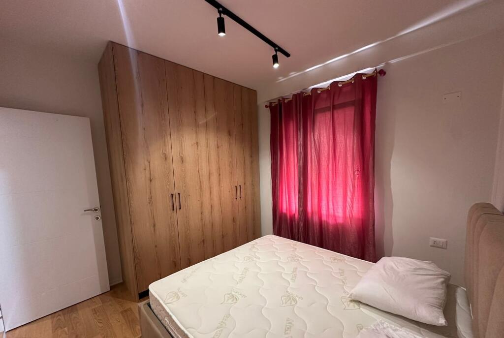 In the area of Selita, near the Selita Mosque, a 1+1 apartment is offered for rent, furnished.