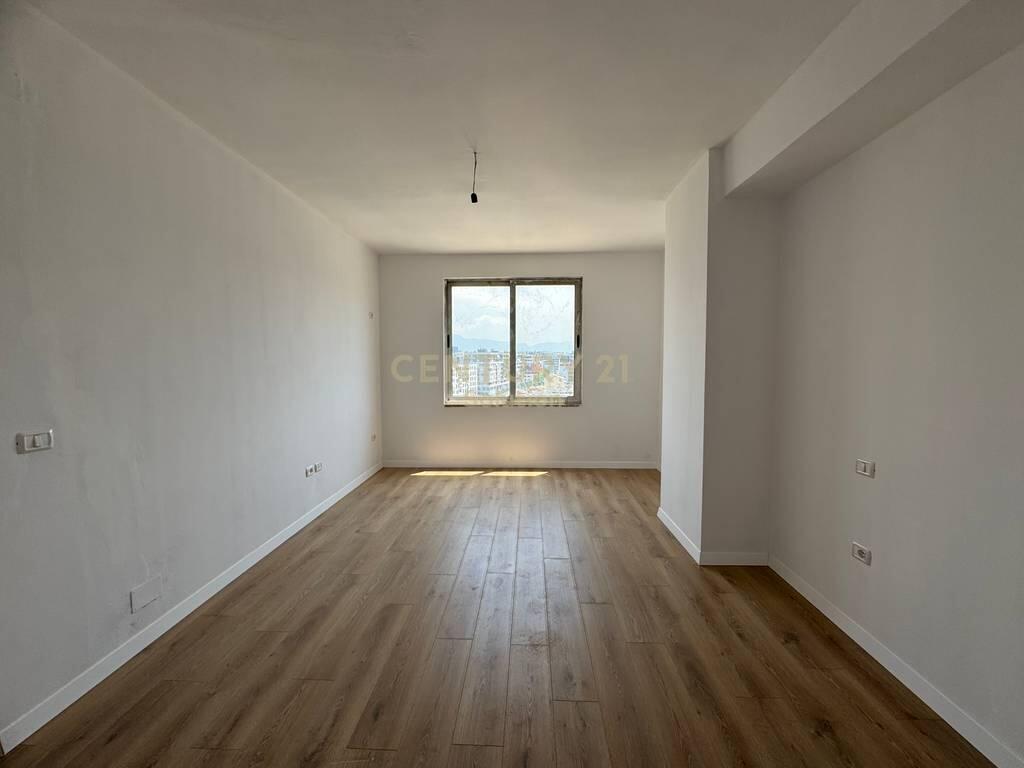 FOR SALE 2+1 + BALCONY IN ASTIR Sol116660