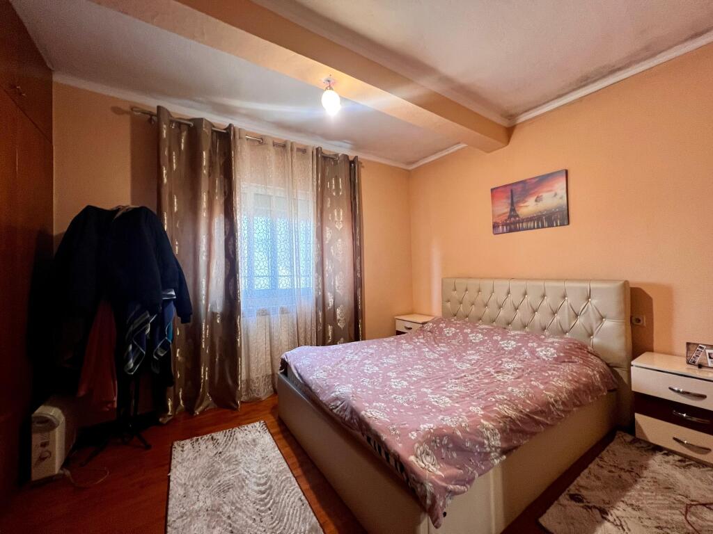 For sale, 2-story house "Rr.Koli Ceku" Korçë.