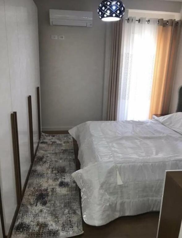 Jepet Me Qera Apartament 2+1+1 Ballkon