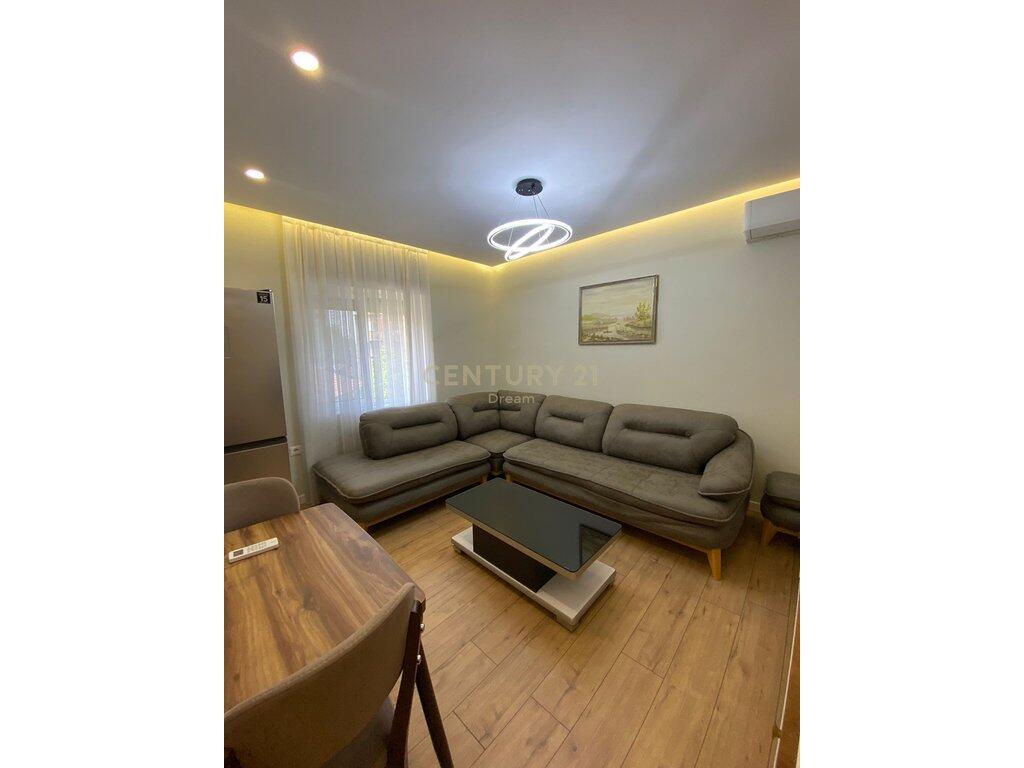 FOR RENT 1+1 APARTMENT IN XHAMLLIK