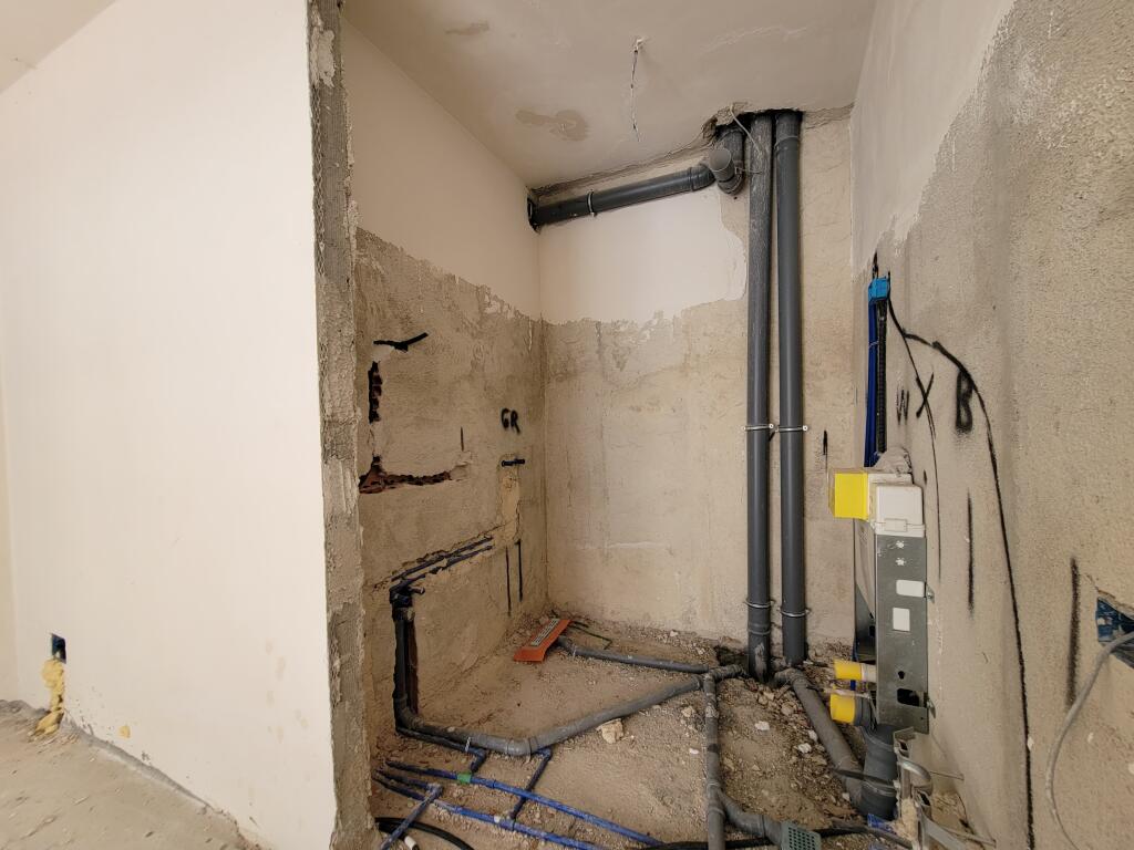 For sale 2+1+2 Apartment 😍 Completion by the end of 2025 📍Location: Liqeni I Thate