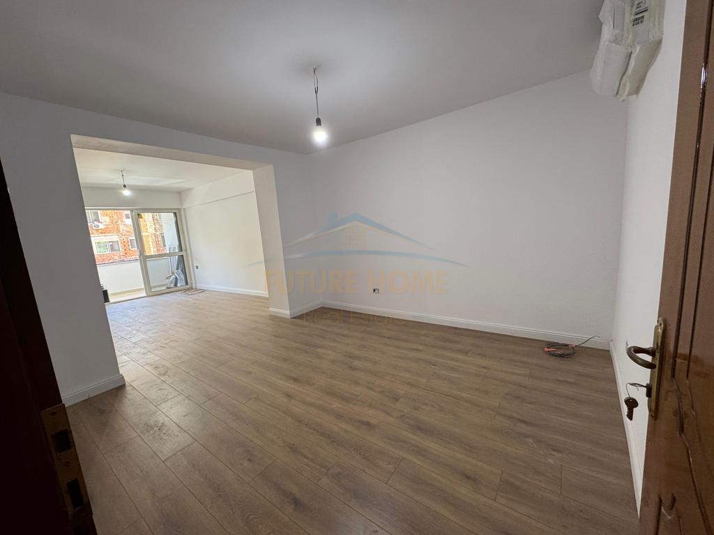 Rent, Apartment 2+1+2, Blloku, Tirana