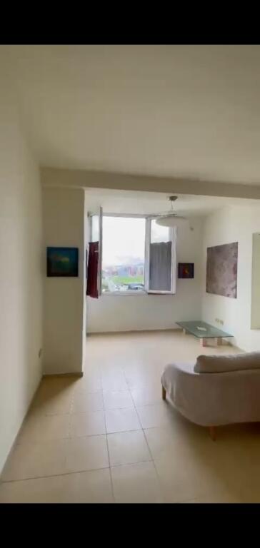 Shitet apartament 1+1 Bulevardi Kashar