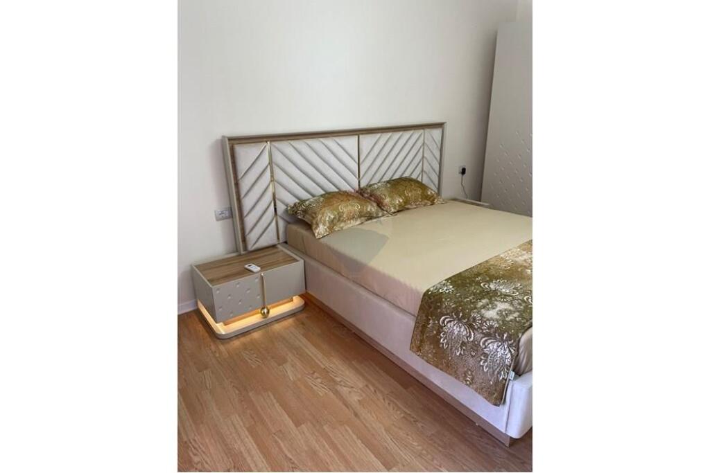2+1 apartment for rent Marko Bocari Street.