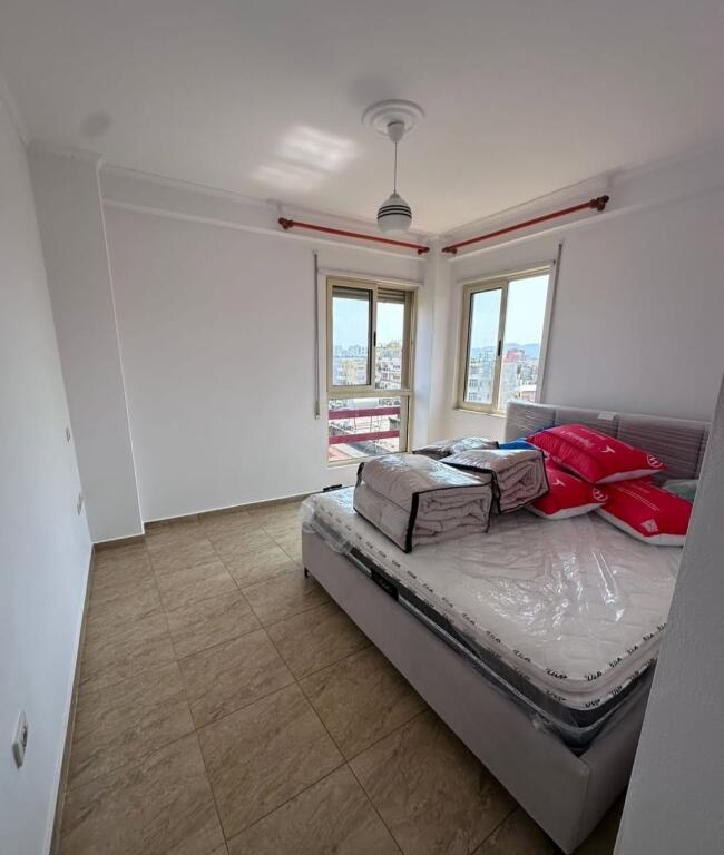 APARTAMENT ME QIRA 2+1+2+Parkim TE SPITALET