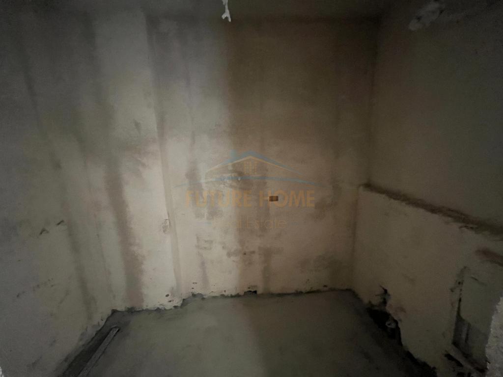 For sale, Apartment 2+1+2, Univers City, Tirana.