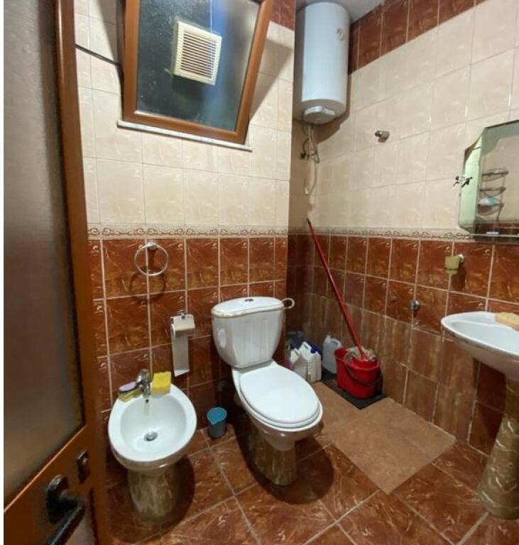 AT FRESH NUCLEAR PHYSICS WE OFFER FOR RENT 1+1 APARTMENT
