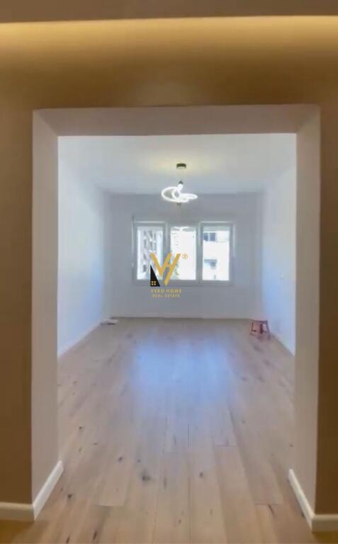 OFFICE 70M2 FOR RENT IN BLLOK