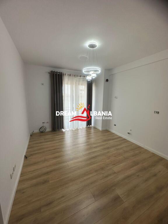 1+1 apartment for sale in Yzberisht, near Cabej Palaces in Tirana (ID 41111080)