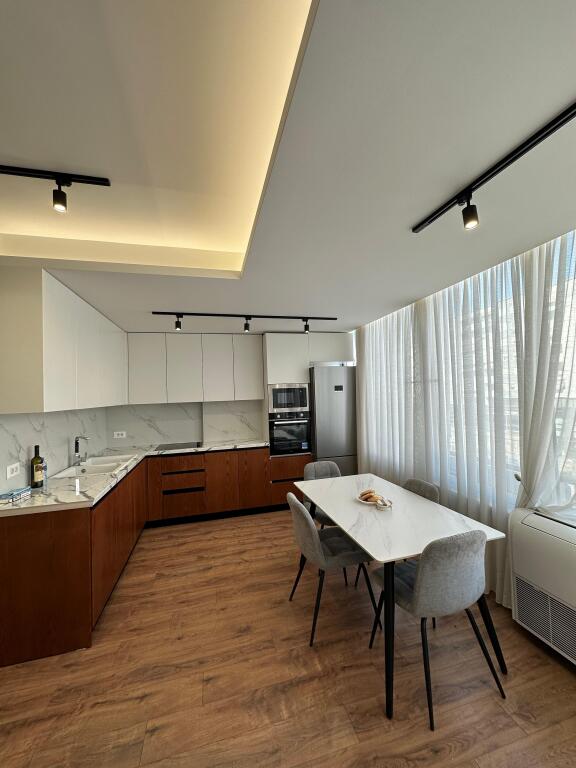 2+1 APARTMENT FOR RENT, ABOVE KRISTAL CENTER.