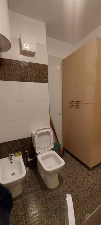 An apartment 2+1+2 is offered in Astir, Mikel Maruli street.