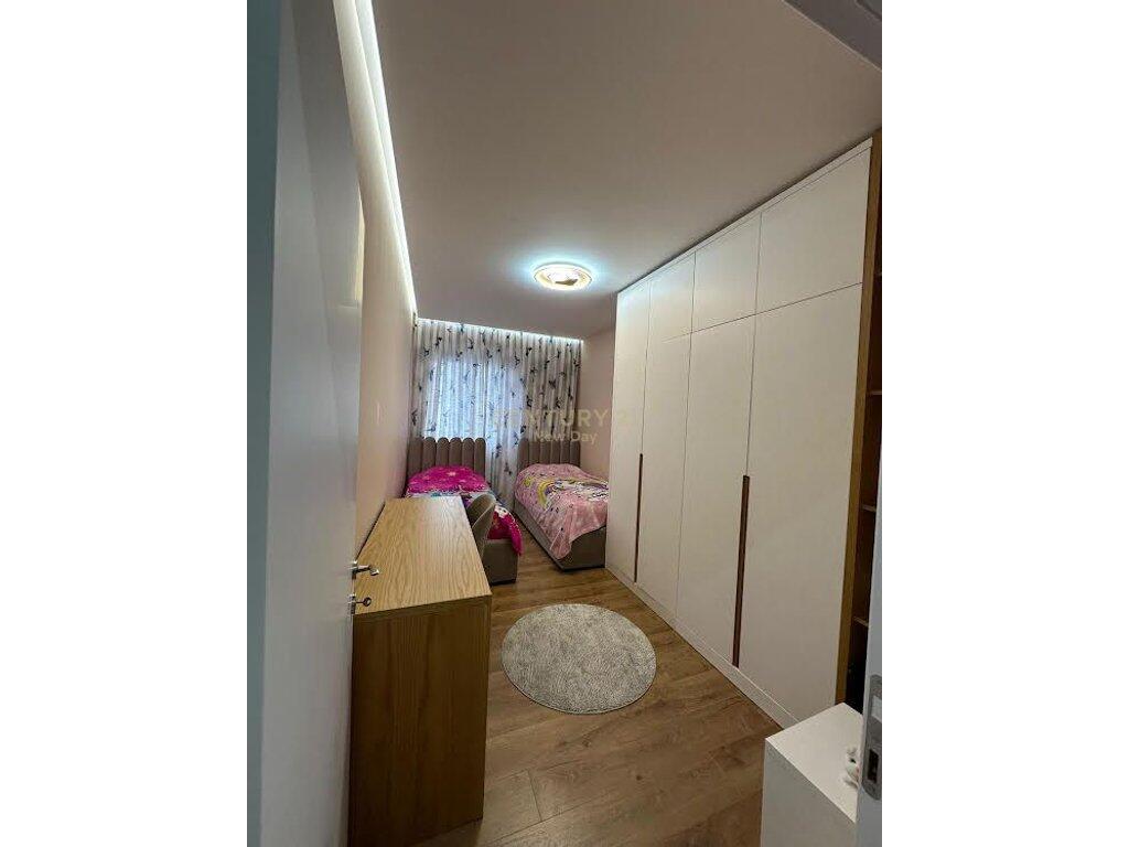 FOR SALE 2+1 NEWLY FURNISHED IN DURRES