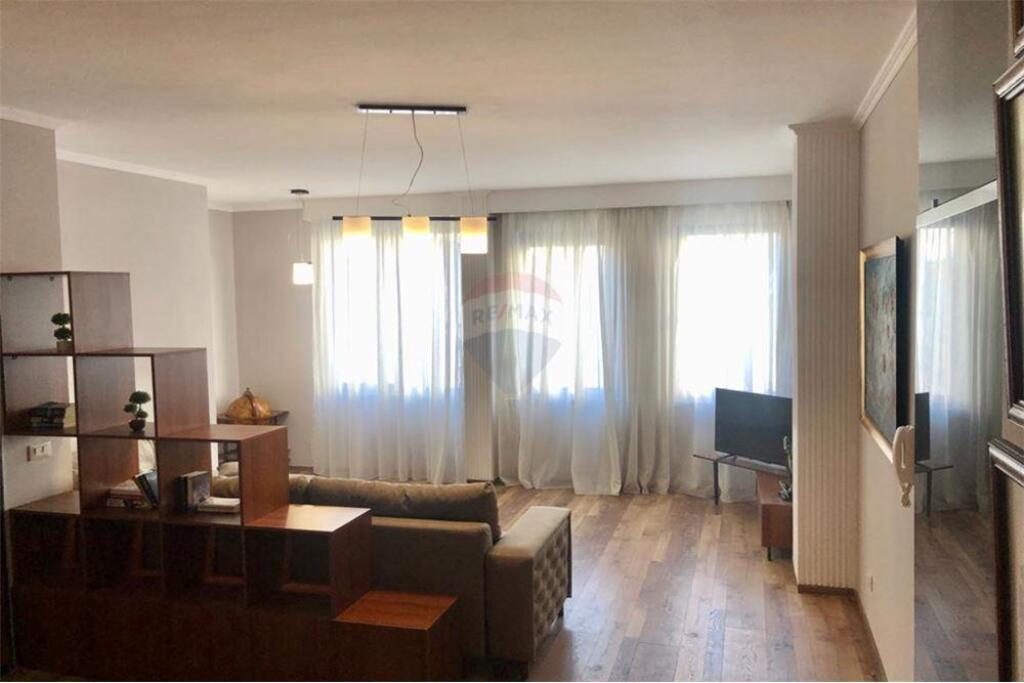 FOR SALE APARTMENT 2+1 IN THE BLOCK