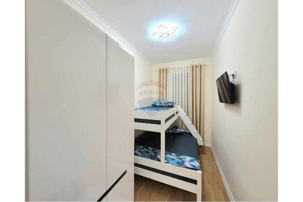2+1 apartment for rent Marko Bocari Street.