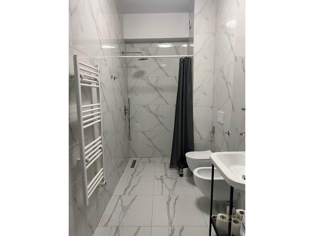 For sale 2+1+2 + Parking Space (With Extra Price) on Siri Kodra Street