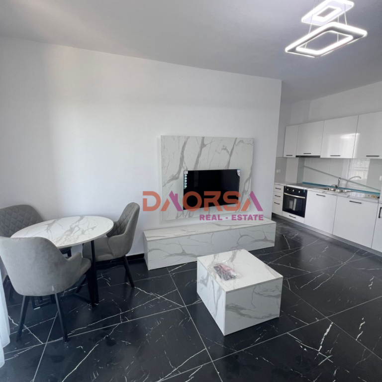 For sale 1+1 apartment in Mali i Robit (Pishat e Buta) - Golem, Durrës