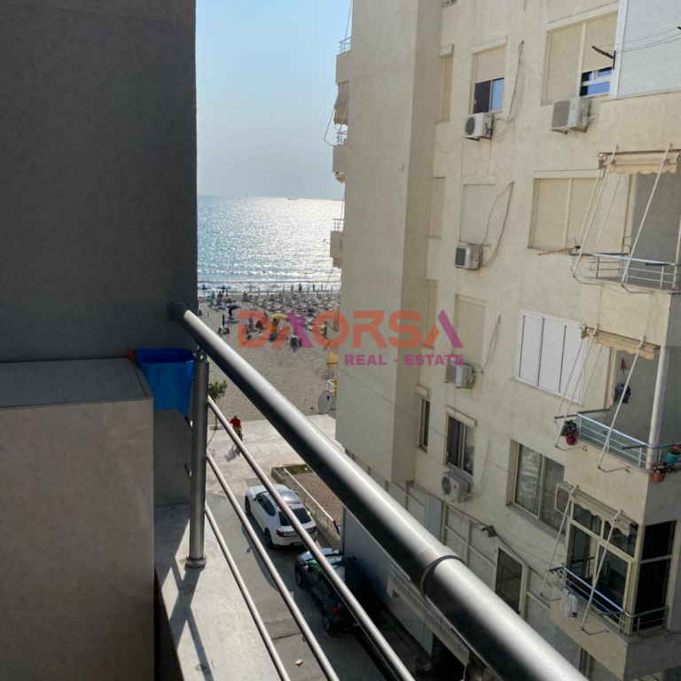 🏖 Studio apartment for rent at Shkëmbi i Kavajës!