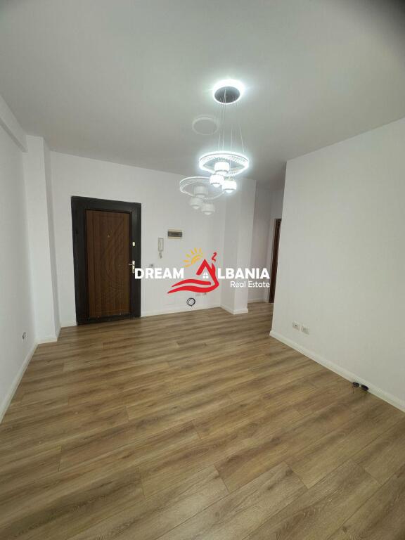 1+1 apartment for sale in Yzberisht, near Cabej Palaces in Tirana (ID 41111080)