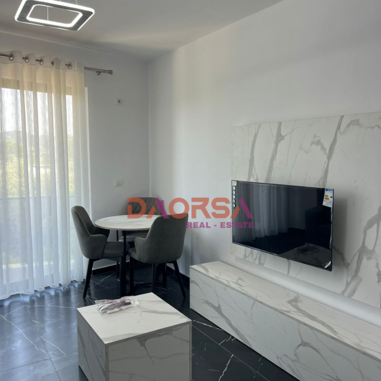 For sale 1+1 apartment in Mali i Robit (Pishat e Buta) - Golem, Durrës