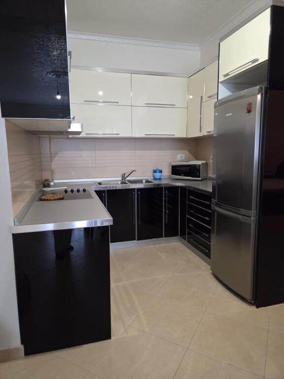 Apartment for rent in Lungomare, Vlore - Roi Apartaments