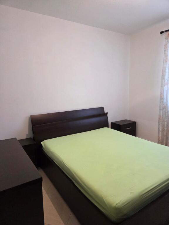 Apartment for rent in Lungomare, Vlore - Roi Apartaments