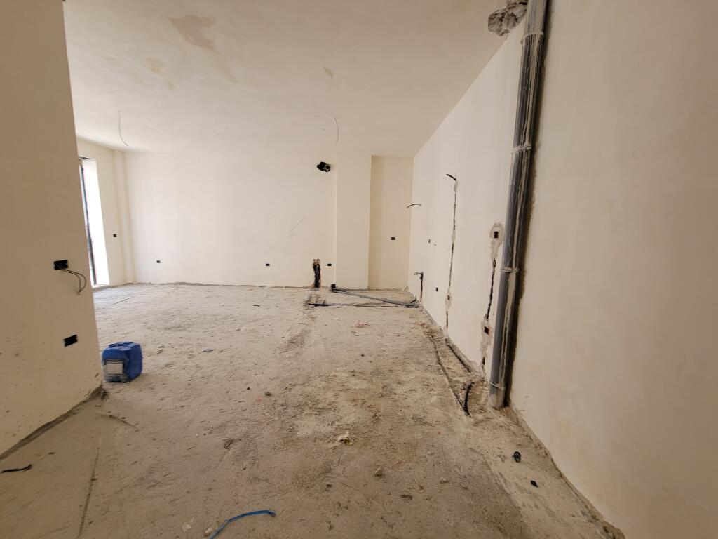 For sale 2+1+2 Apartment 😍 Completion by the end of 2025 📍Location: Liqeni I Thate