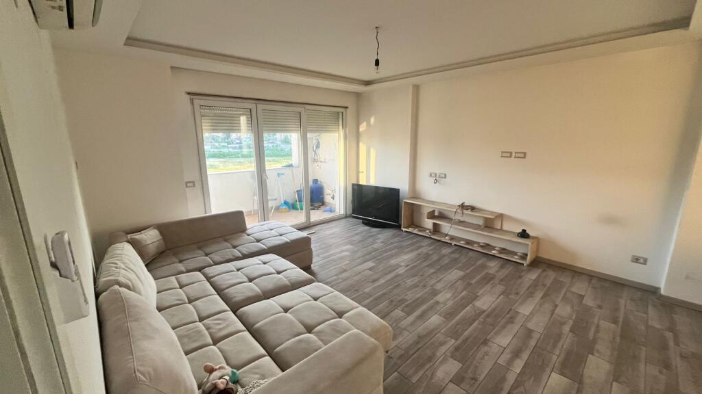 Apartament 2+1+2 për qira