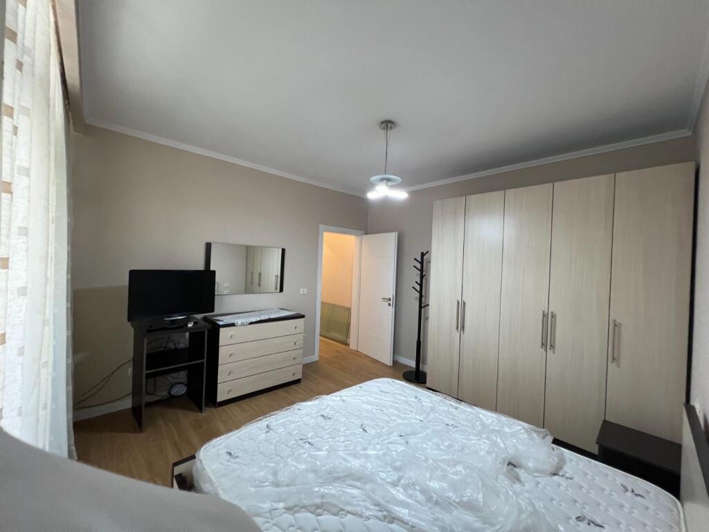 Apartment for rent 1+1 Ish-Tregu Elektrik