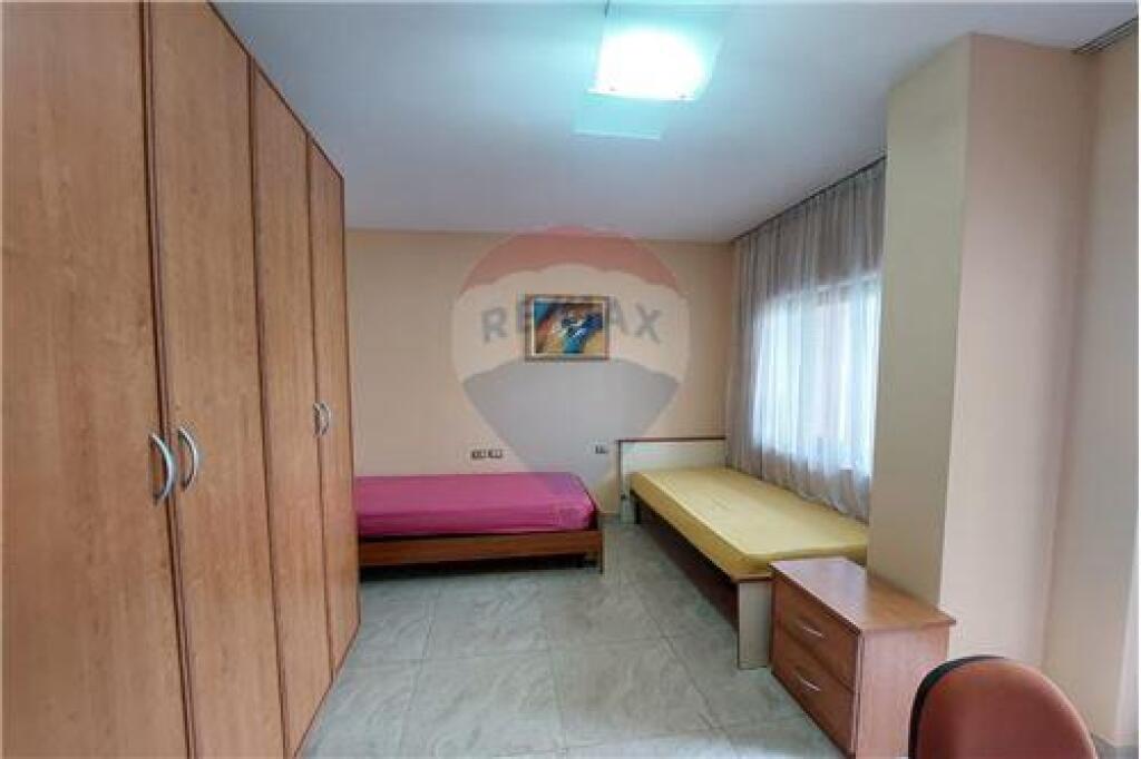 Apartament për qira, 2+1+2 pranë stadiumit Air Alb