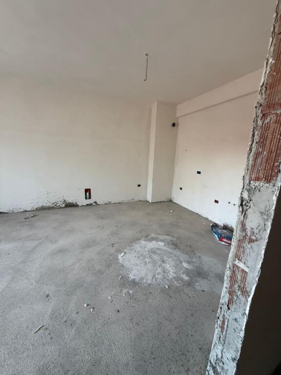 Astir Shitet Apartament 2+1+2