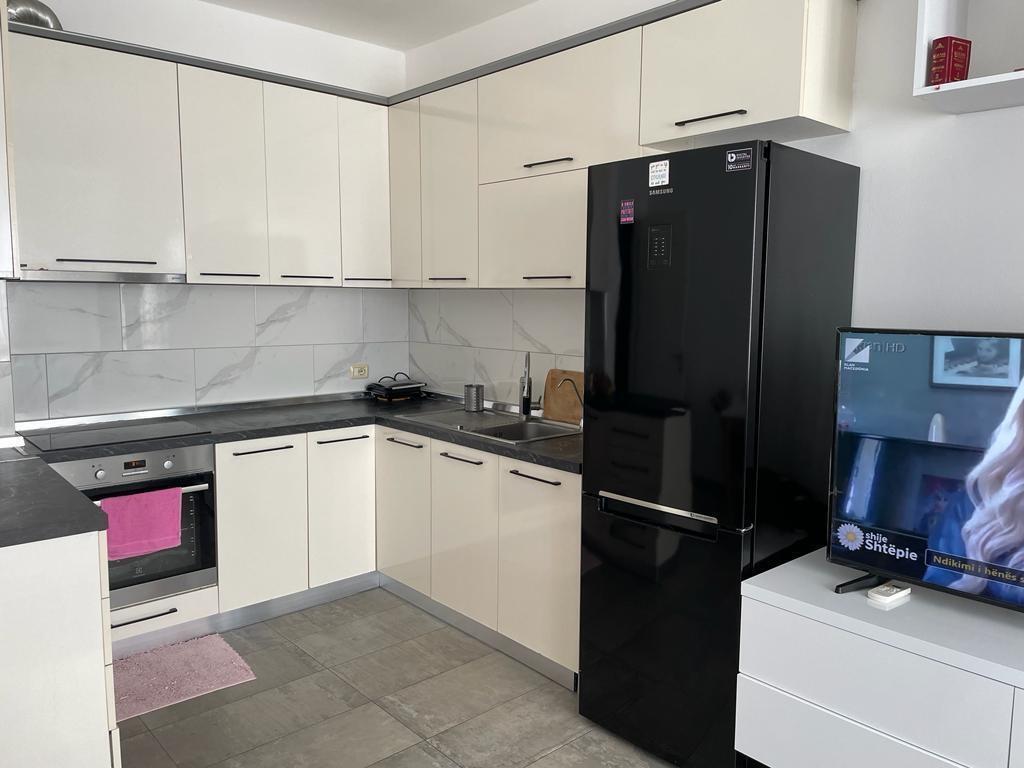 Appartamento 1+1 in vendita Astir Tirana