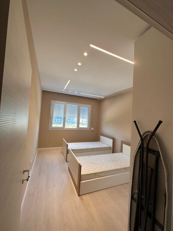 FOR RENT APARTMENT 2+1 RIVER RESIDENCE FUSHA E AVIACIONIT